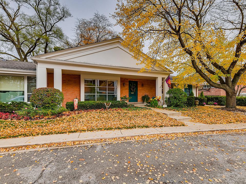 1st image of 701 Carriage Hill Dr #0