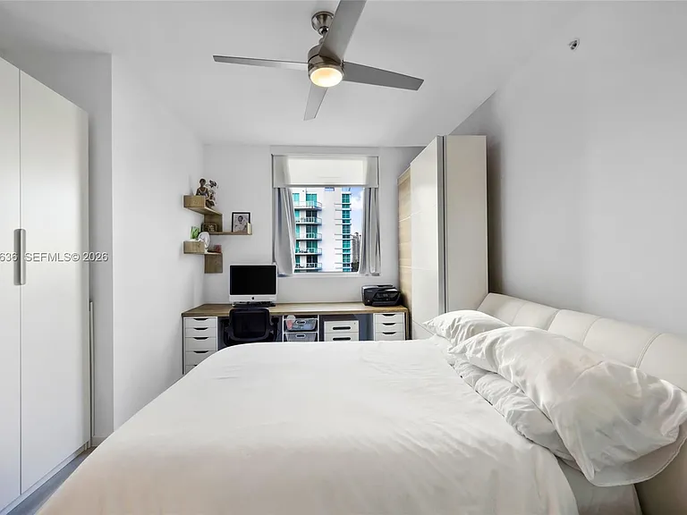 3030 NE 188th St #602 — Photo 32