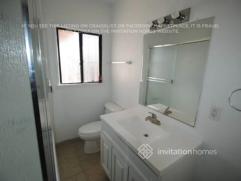 1654 N Marine Ave — Photo 6