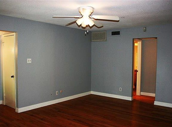 4th image of 638 Timberline Dr