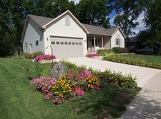 314 Whitetail Way, Deerfield, WI 53531