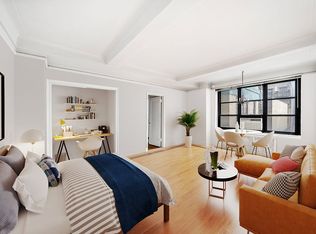 235 E 22nd St APT 2R, New York, NY