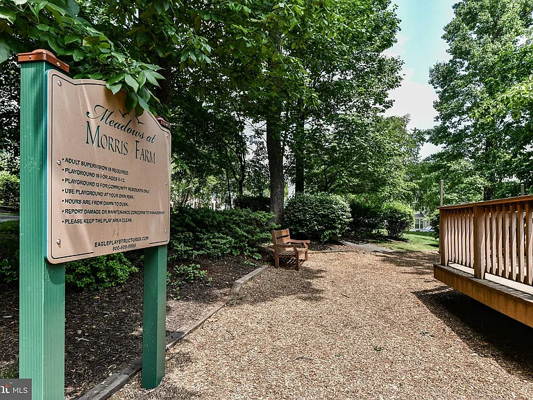 14104 Flicker Ct — Photo 57