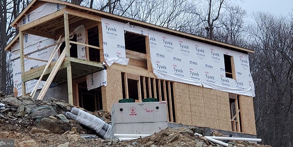 1st image of 53 Tulip Poplar Dr