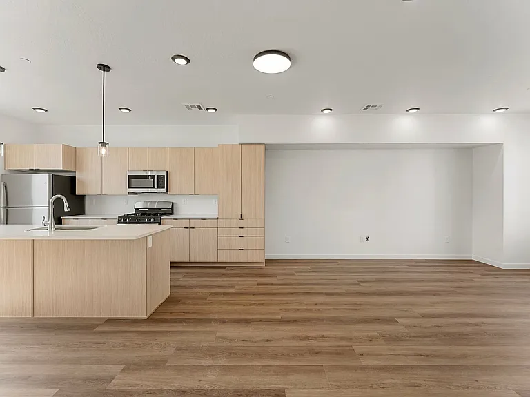 Coal Creek Townhomes — Photo 29