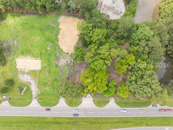 3rd image of 1865 N Okatie Hwy