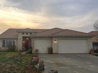 2253 Mount Rainier Ct, Newman, CA 95360