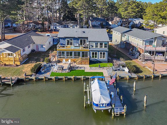 5th image of 10 Lookout Point