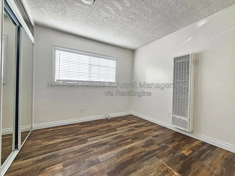 1745 W 165th Pl — Photo 10