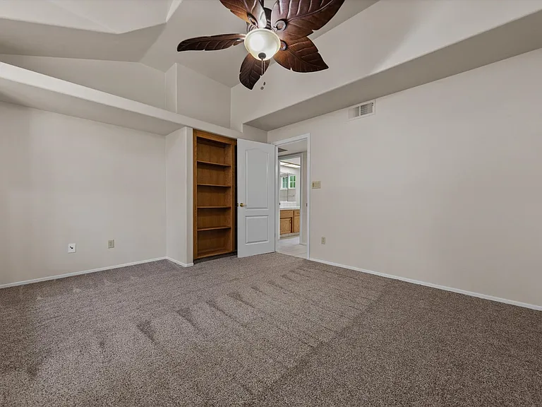 6016 Kings Canyon Dr — Photo 29