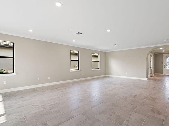 3rd image of 5813 Willow Marsh Ct