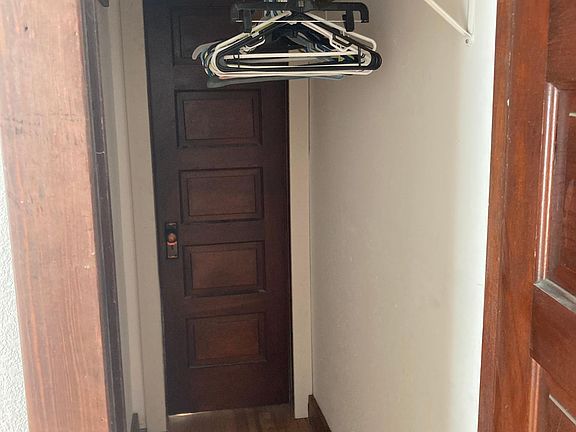 4th image of 1203 E 22nd Ave