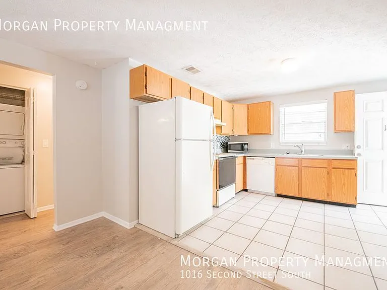 1016 2nd St S — Photo 7