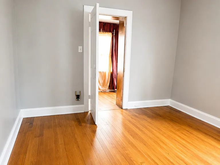 8010 S Marshfield Ave #1 — Photo 6