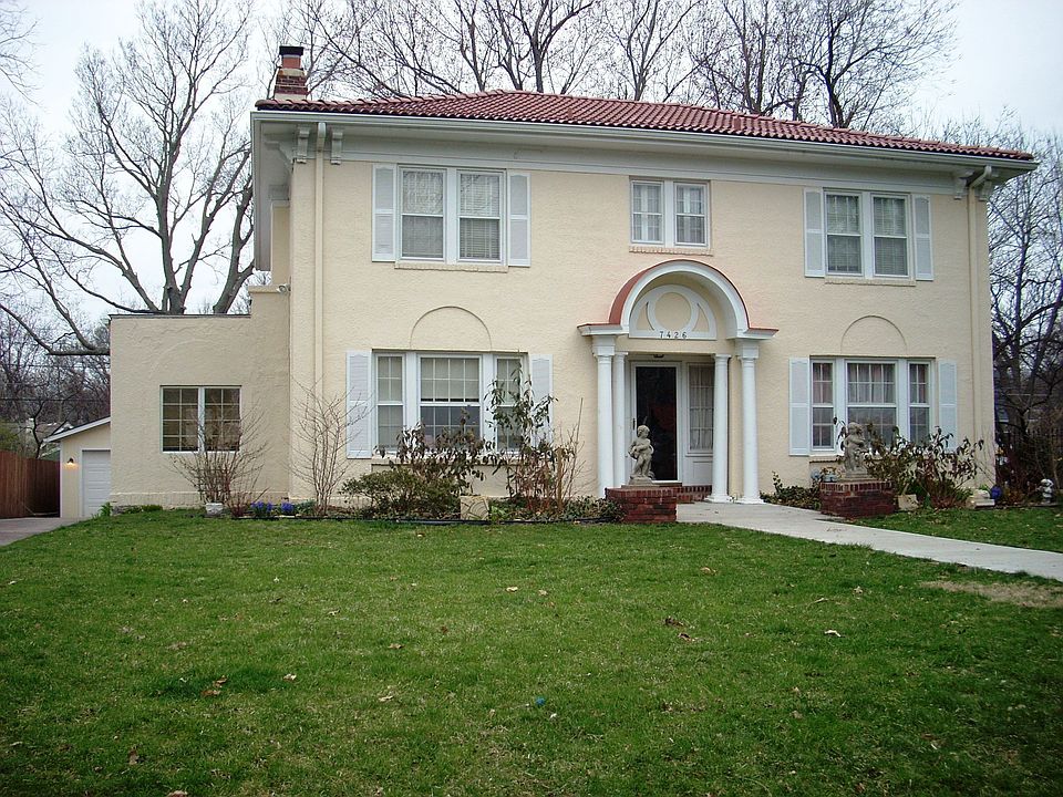 1st image of 7426 Summit St