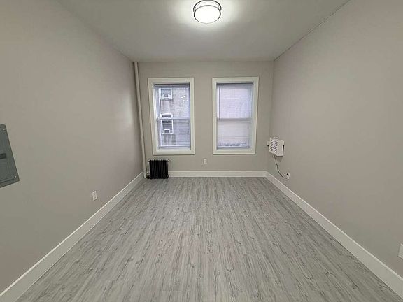 4th image of 417 54th St APT 12