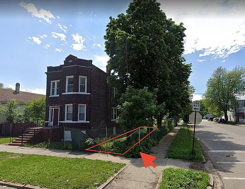 2nd image of 5000 S Justine St