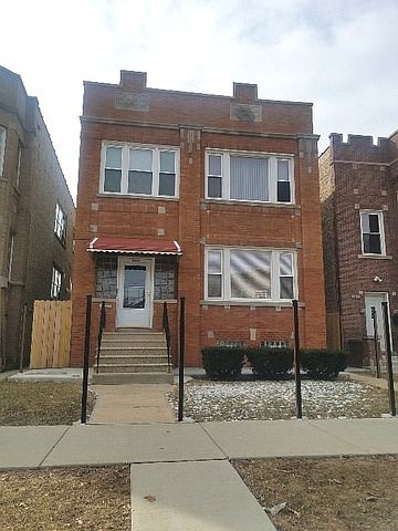 1st image of 4037 W Barry Ave #2