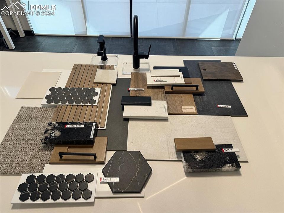 2nd image of 4806 Mesa Top Dr