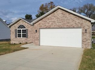 118 Diane Ct, Lebanon Junction, KY 40150