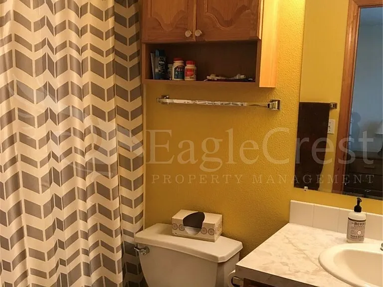 2331 Hawk Dr — Photo 16