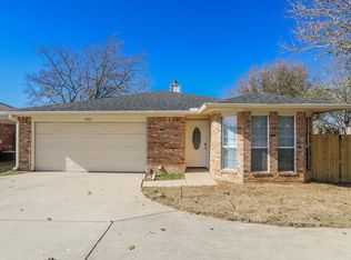 312 W Windsor Dr, Denton, TX 76207