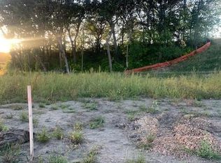 5480 Rolling Hills Pkwy, Victoria, MN 55318