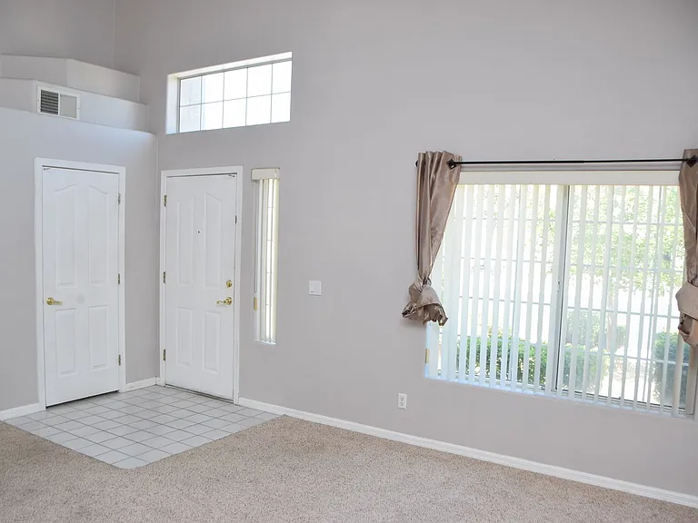 7811 Howard Dade Ave — Photo 6