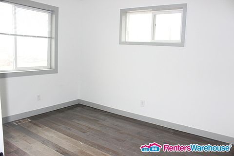 5th image of 490 Page St E #B