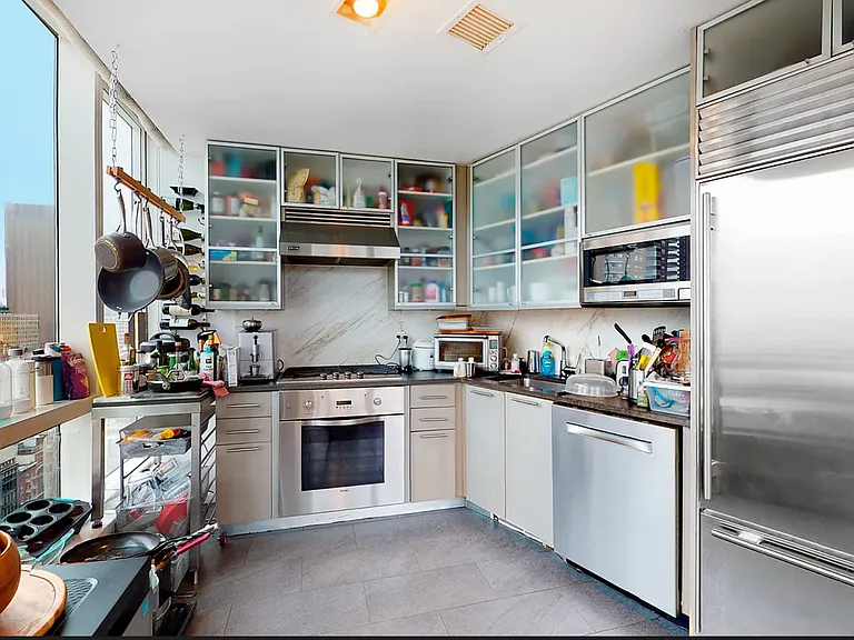 200 Chambers St #22D — Photo 4