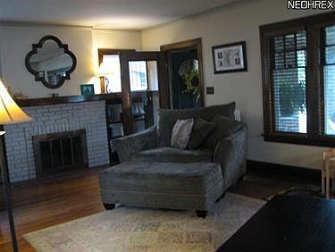 4th image of 17541 Daleview Dr