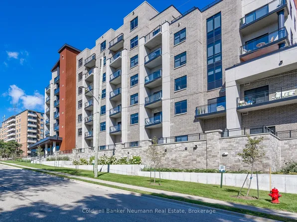 30 Hamilton St S, Hamilton, ON
