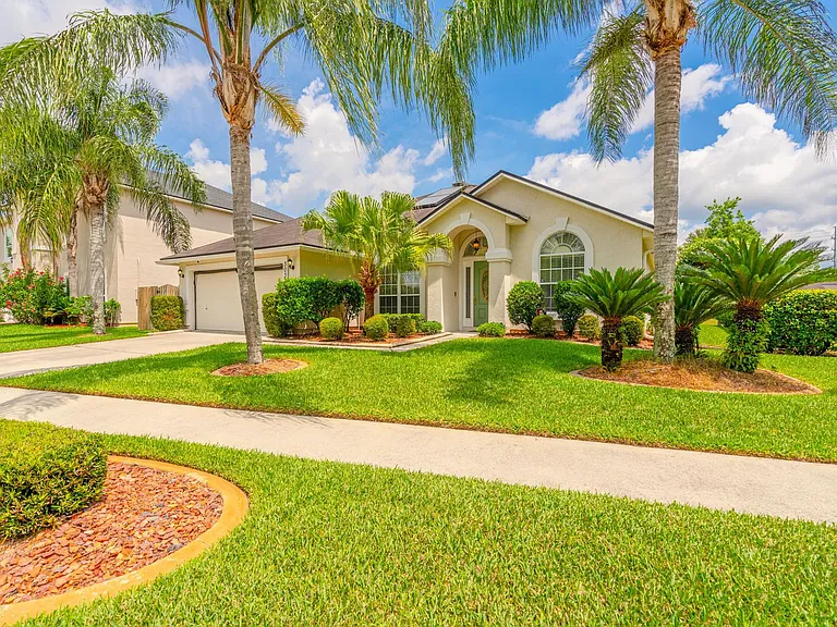 3037 Captiva Bluff Cir — Photo 1