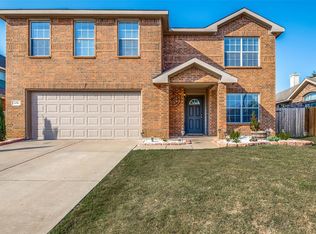 636 Bent Oak Dr, Fort Worth, TX 76131