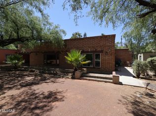 10700 E Tanque Verde Rd, Tucson, AZ 85749