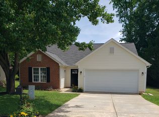 9302 Winston Hall Ct, Charlotte, NC 28277