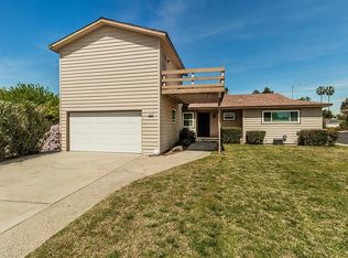 1597 Stanford Cir, Clovis, CA 93611