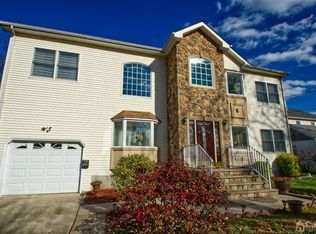 15 Rolfe Ave, Highland Park, NJ 08904