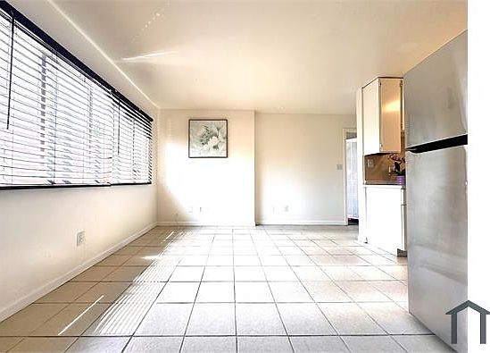 3rd image of 3421 68th Ave APT 6