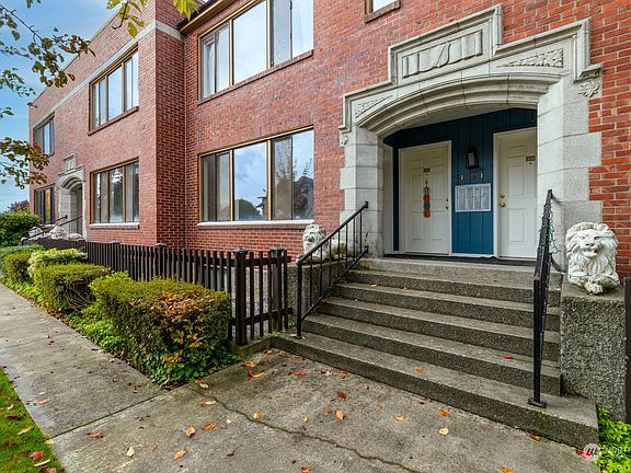 2nd image of 2120 Highland Avenue #203