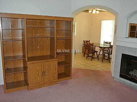 5th image of 532 Indian Bluff St Unit 104