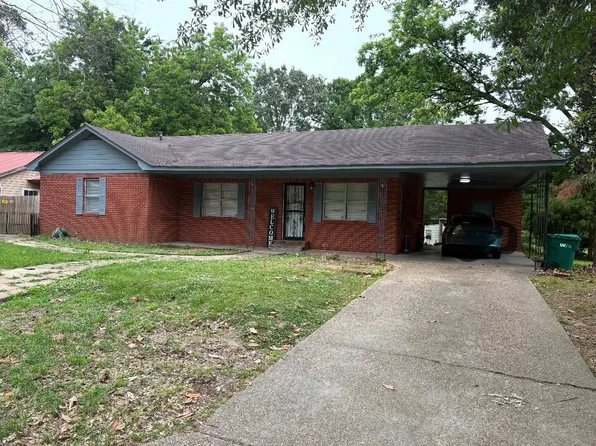514 Speedway Ave, Winona, MS 38967