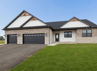 30827 Harvest Dr, Wilmington, IL 60481
