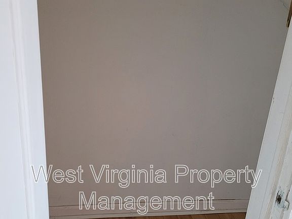 5th image of 200 Lewis St APT 2