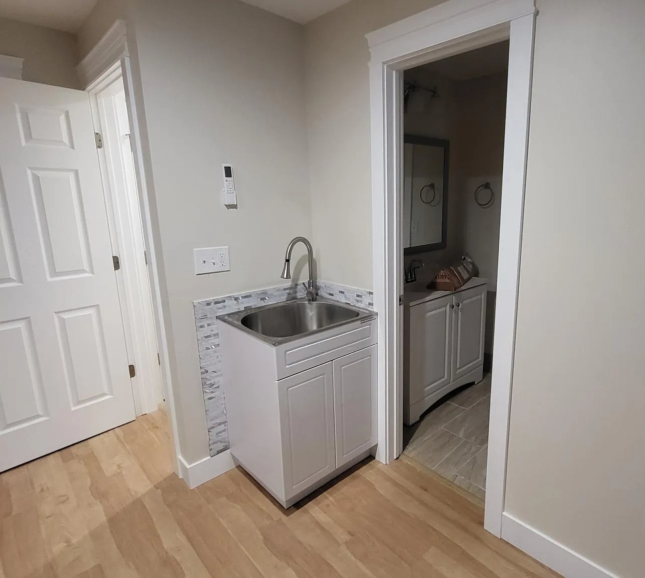 2 bed, 1100 sqft, $1,750 — Photo 3