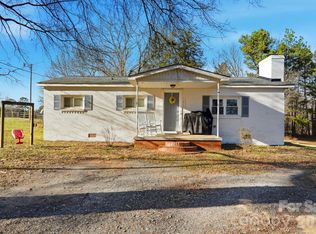 211 Ratchford Farm Rd, Gastonia, NC 28056