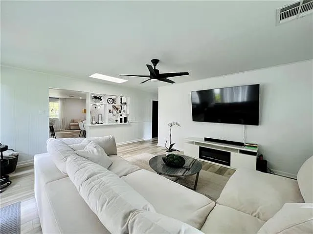 527 Little Farms Ave — Photo 13