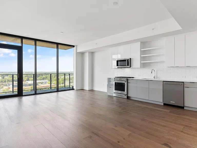 Seven88 West Midtown — Photo 37