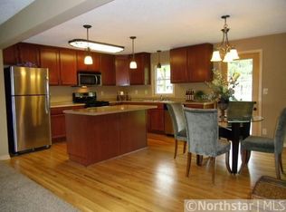 10911 Dogwood St NW, Coon Rapids, MN 55448