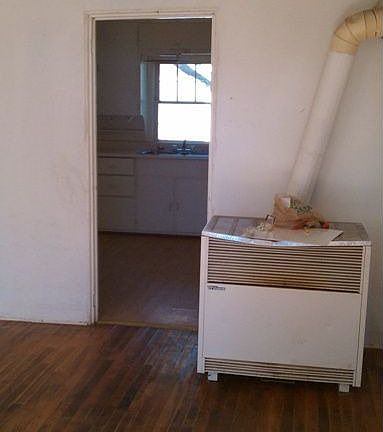 5th image of 512 15th Avenue Ct